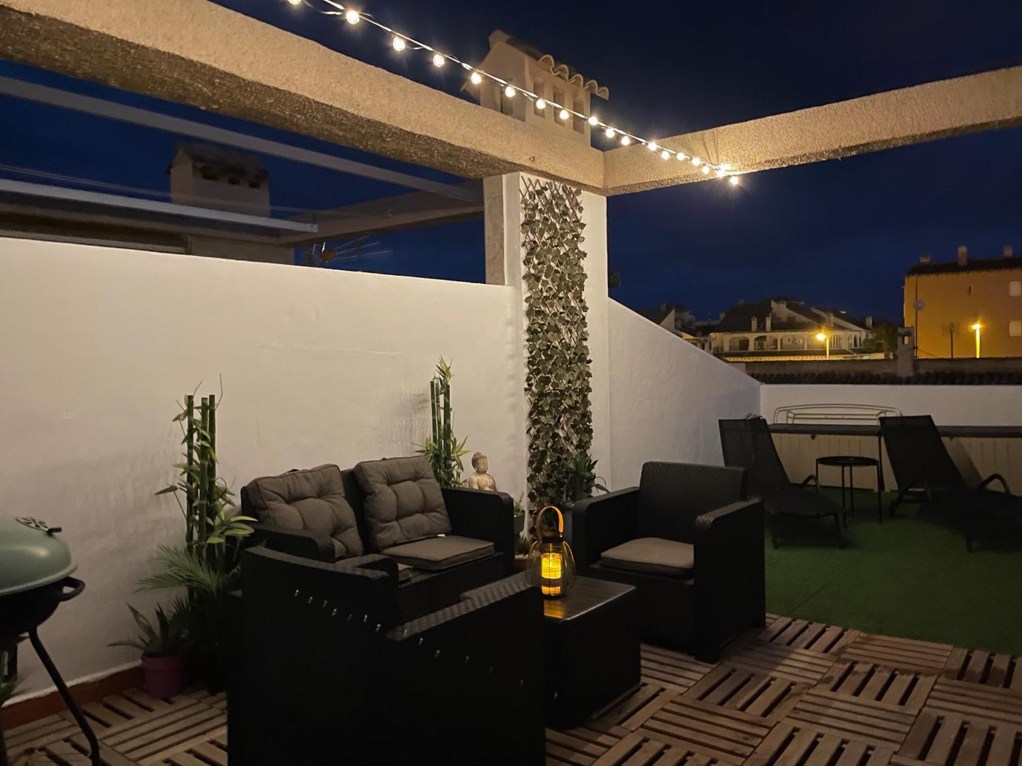 Przytulny Apartament 100M Od Plazy Τορεβιέχα Εξωτερικό φωτογραφία