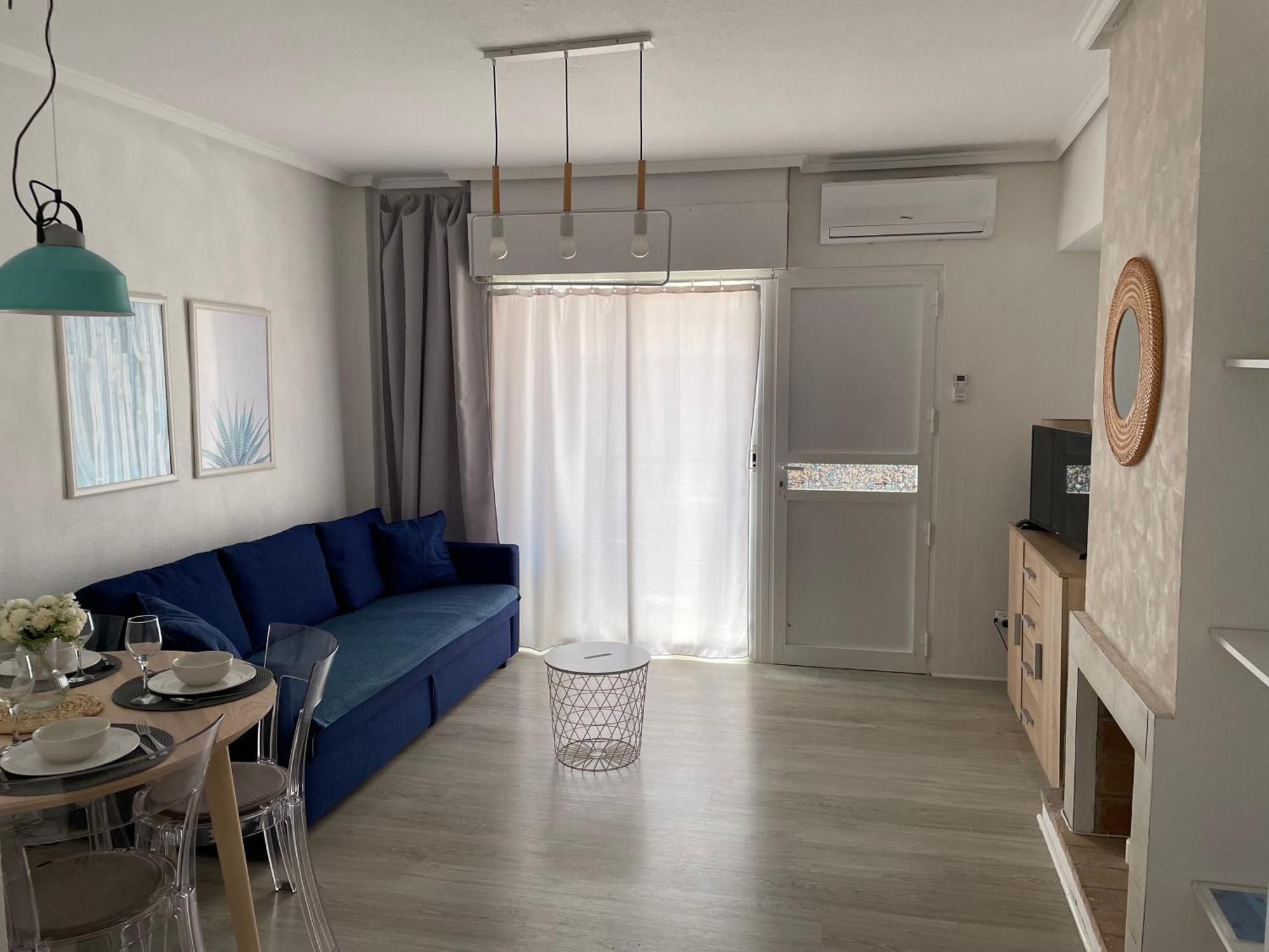 Przytulny Apartament 100M Od Plazy Τορεβιέχα Εξωτερικό φωτογραφία