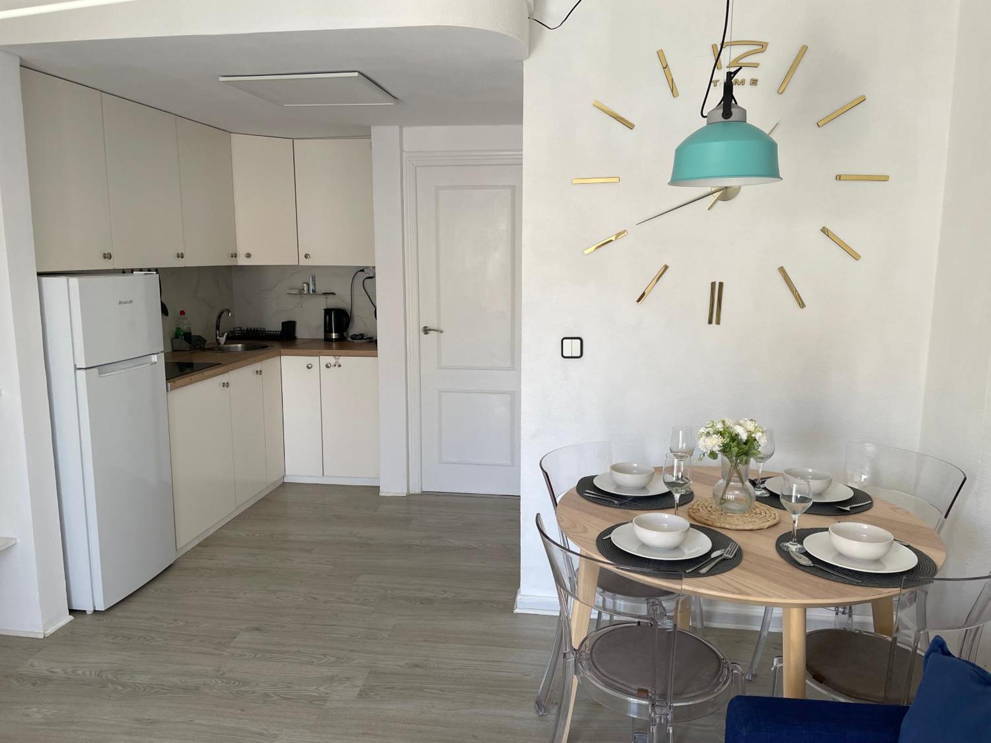 Przytulny Apartament 100M Od Plazy Τορεβιέχα Εξωτερικό φωτογραφία